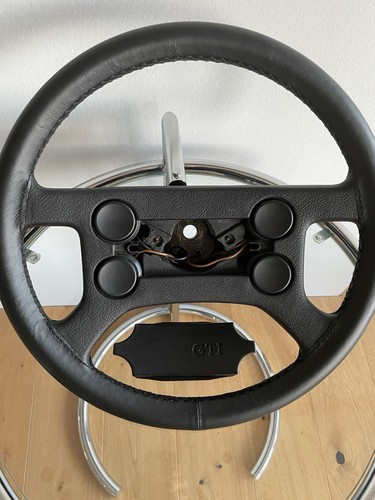 Golf1 gti pirelli lederlenkrad - golf1,